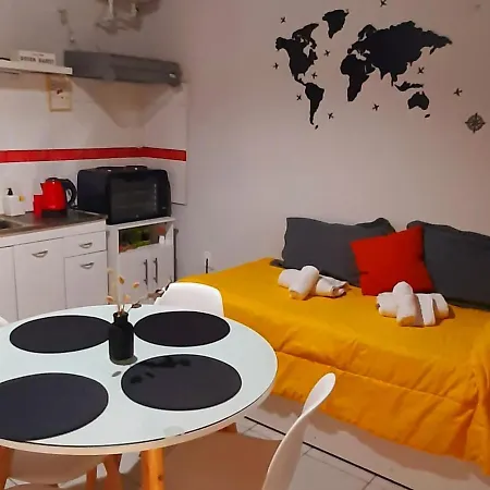 Departamento Ideal Para Turistas, Centro Mendoza, Ubicacion Perfecta Y Parking Privado A 100 Mts Exterior photo